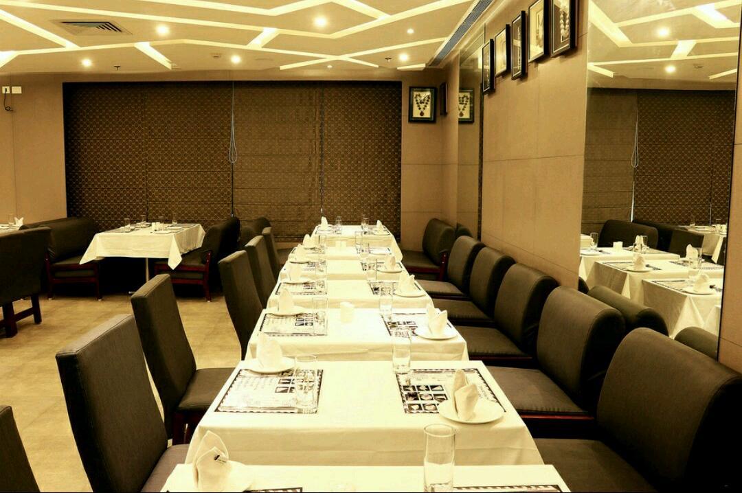 All - Fresco Hotel Calcutta  Esterno foto