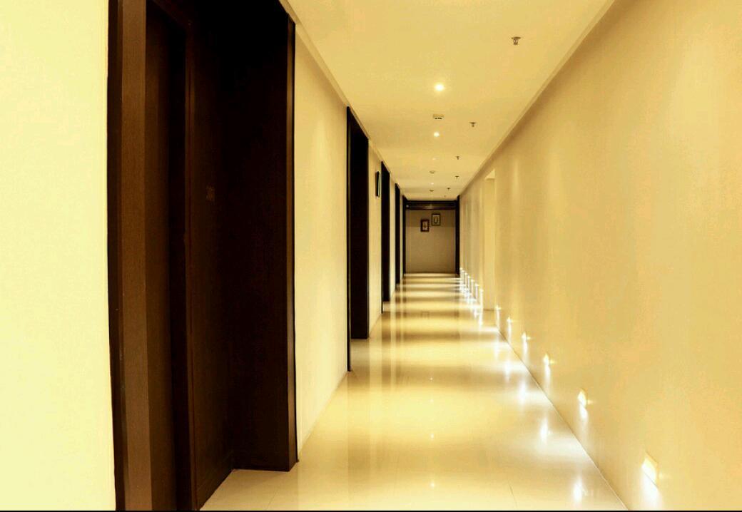 All - Fresco Hotel Calcutta  Esterno foto